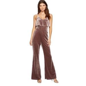 NWT Jack by BB Dakota Bert Mauve velvet jumpsuit velour medium flare leg ruffle